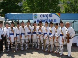 ansamblul campul painii vinerea