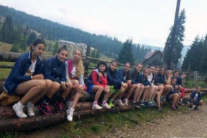 CSO-Cugir-junioare-cantonament-muntii-sebesului-iul-2016